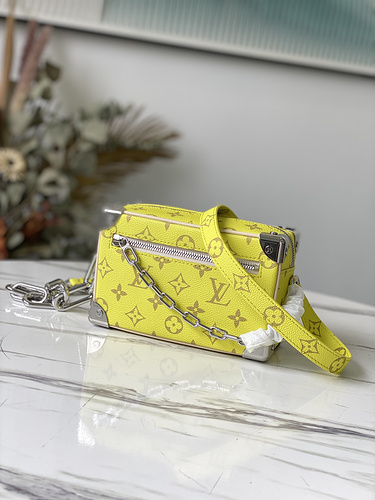 LV Type number m444480 yellow flower-6933a621